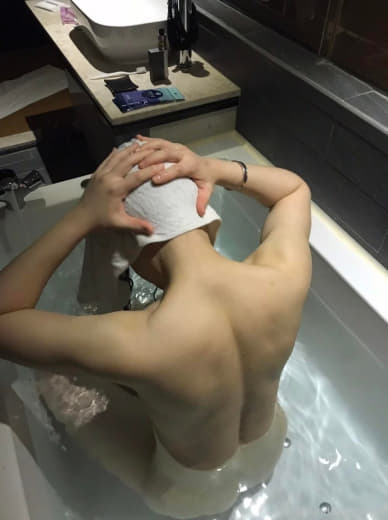 【2023-11-02】It's wet inside my underwear.m4v